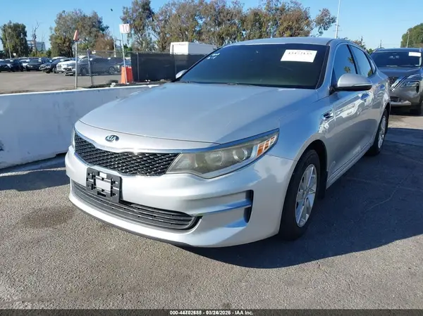 5XXGT4L33GG119690 2016 KIA OPTIMA - Image 2