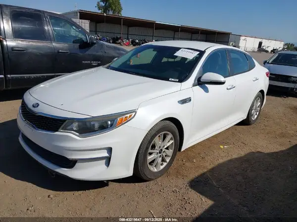 5XXGT4L33GG120547 2016 KIA OPTIMA - Image 2