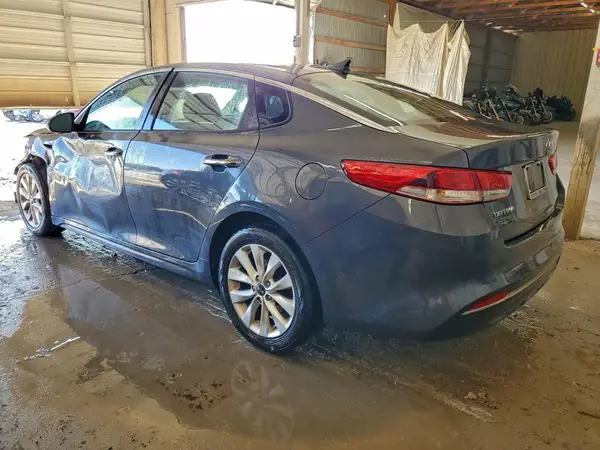 5XXGT4L33HG121845 2017 KIA OPTIMA - Image 2