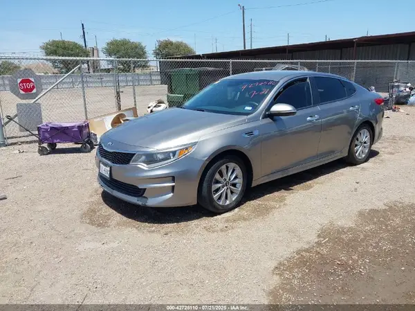 5XXGT4L33HG123093 2017 KIA OPTIMA - Image 2