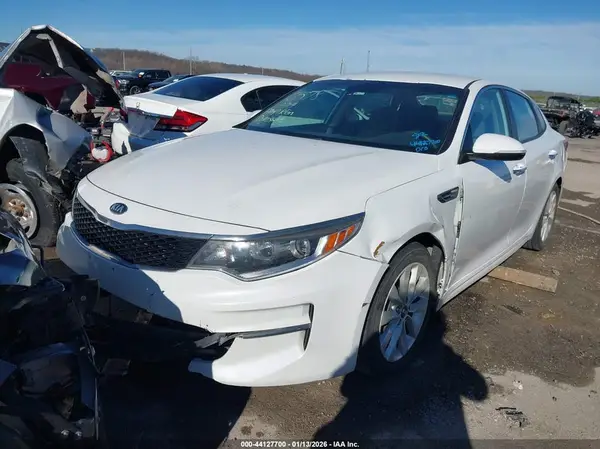 5XXGT4L33HG125474 2017 KIA OPTIMA - Image 2