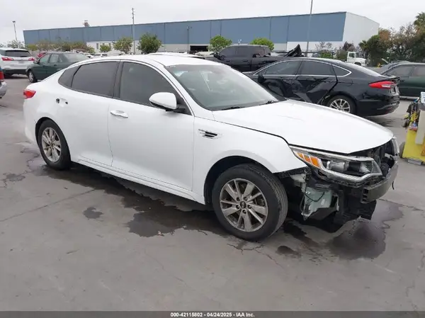 5XXGT4L33HG126012 2017 KIA OPTIMA - Image 1