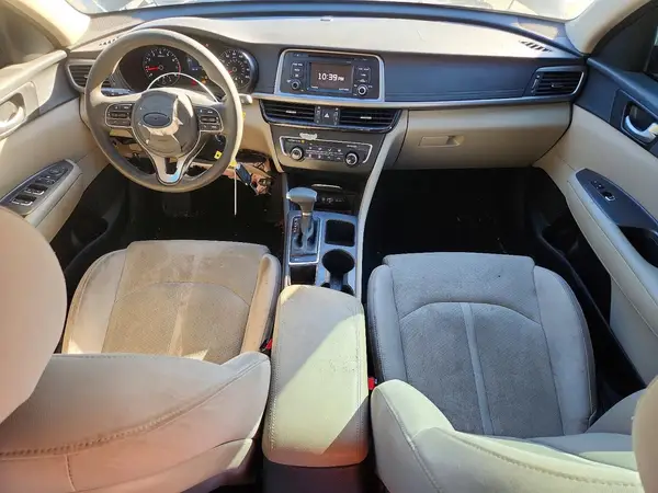 5XXGT4L33HG139701 2017 KIA OPTIMA - Image 8