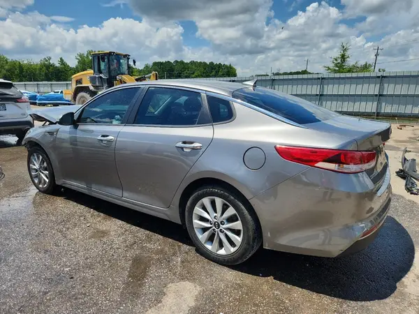 5XXGT4L33HG147720 2017 KIA OPTIMA - Image 2