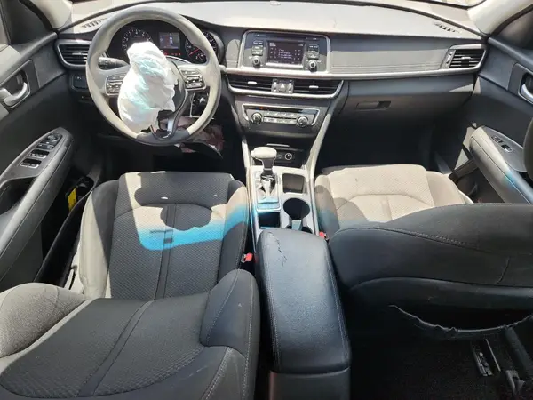 5XXGT4L33HG147720 2017 KIA OPTIMA - Image 8