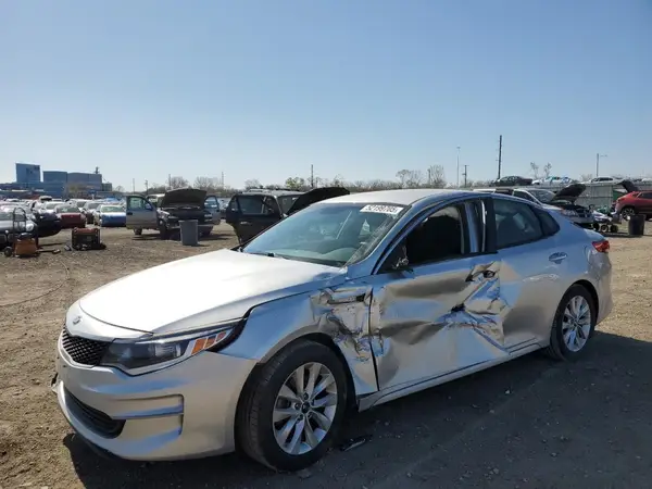 5XXGT4L33HG148818 2017 KIA OPTIMA - Image 1