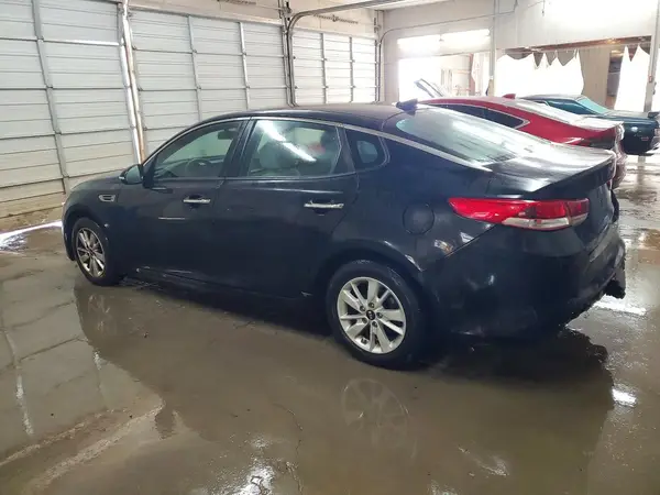 5XXGT4L33HG152481 2017 KIA OPTIMA - Image 2