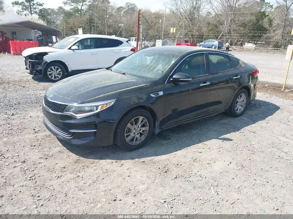 5XXGT4L33HG152593 2017 KIA OPTIMA - Image 2