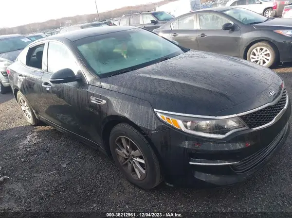 5XXGT4L33HG152724 2017 KIA OPTIMA - Image 1