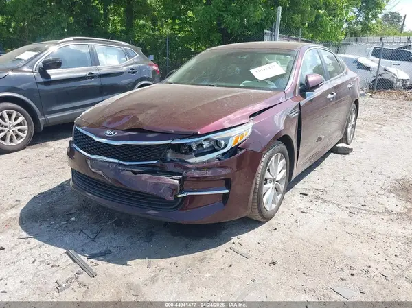 5XXGT4L33HG155607 2017 KIA OPTIMA - Image 2