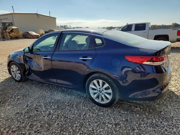 5XXGT4L33HG156028 2017 KIA OPTIMA - Image 2