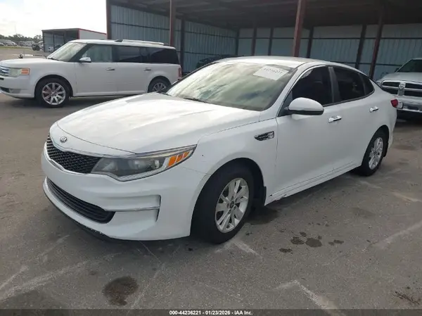 5XXGT4L33HG157020 2017 KIA OPTIMA - Image 2