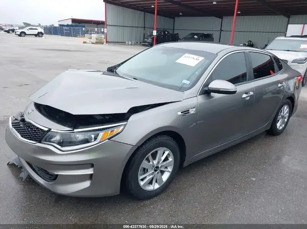 5XXGT4L33HG160726 2017 KIA OPTIMA - Image 2