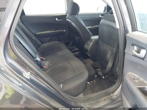5XXGT4L33HG167854 2017 KIA OPTIMA - Image 8