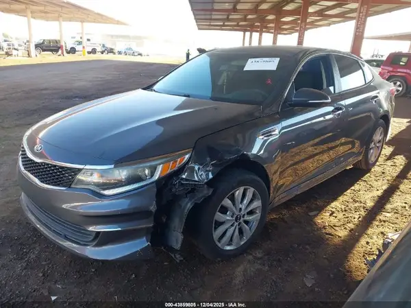5XXGT4L33HG172861 2017 KIA OPTIMA - Image 2
