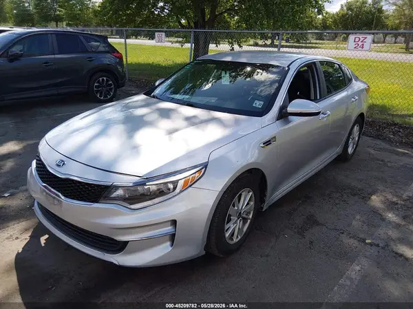 5XXGT4L33HG177137 2017 KIA OPTIMA - Image 2