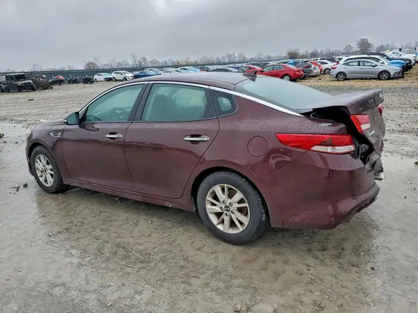5XXGT4L33JG179833 2018 KIA OPTIMA - Image 2