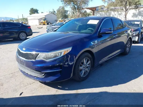 5XXGT4L33JG181422 2018 KIA OPTIMA - Image 2