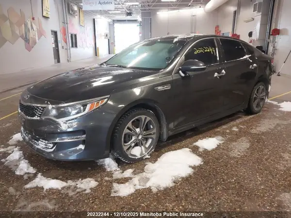 5XXGT4L33JG181940 2018 KIA OPTIMA - Image 2