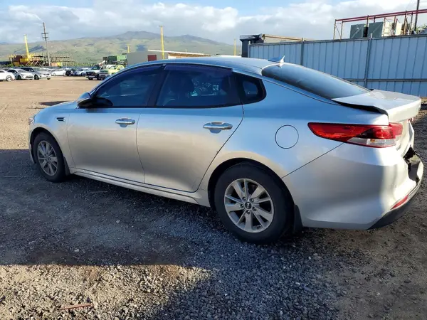 5XXGT4L33JG184496 2018 KIA OPTIMA - Image 2