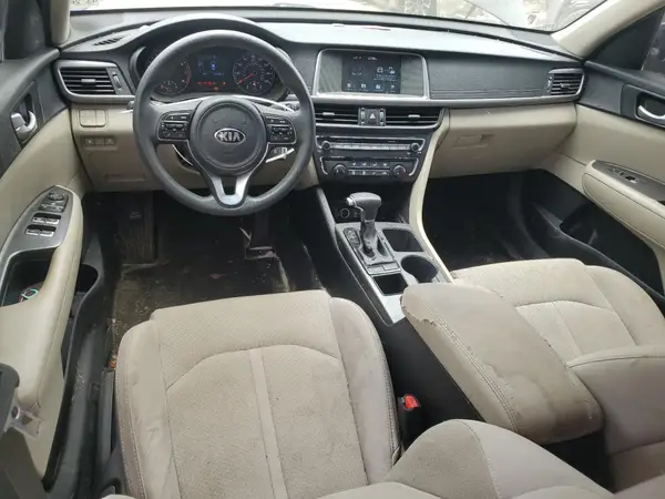 5XXGT4L33JG185390 2018 KIA OPTIMA - Image 8