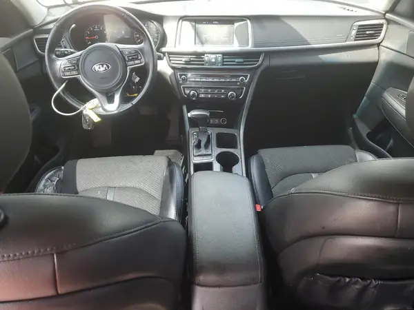 5XXGT4L33JG186698 2018 KIA OPTIMA - Image 8