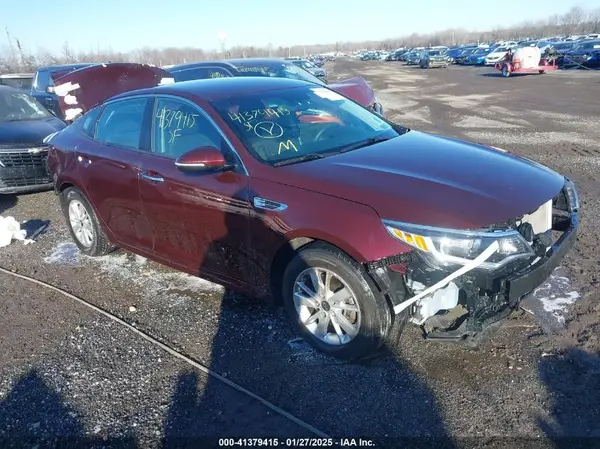 5XXGT4L33JG191318 2018 KIA OPTIMA - Image 1