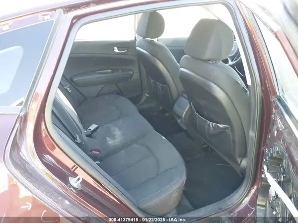 5XXGT4L33JG191318 2018 KIA OPTIMA - Image 8