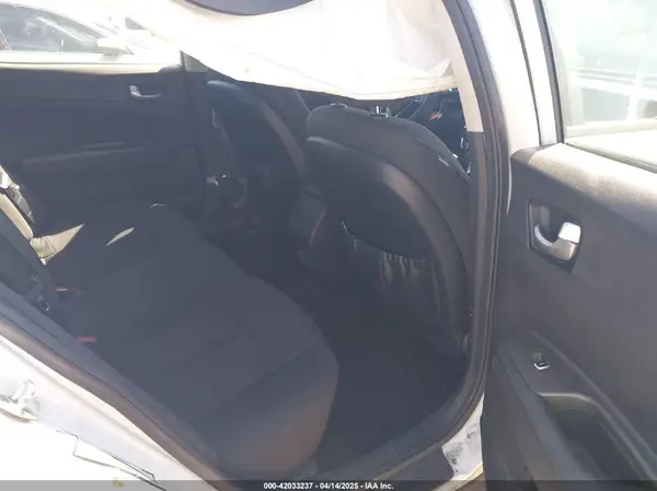 5XXGT4L33JG193537 2018 KIA OPTIMA - Image 8