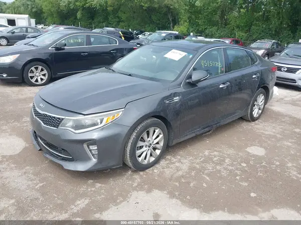 5XXGT4L33JG193845 2018 KIA OPTIMA - Image 2