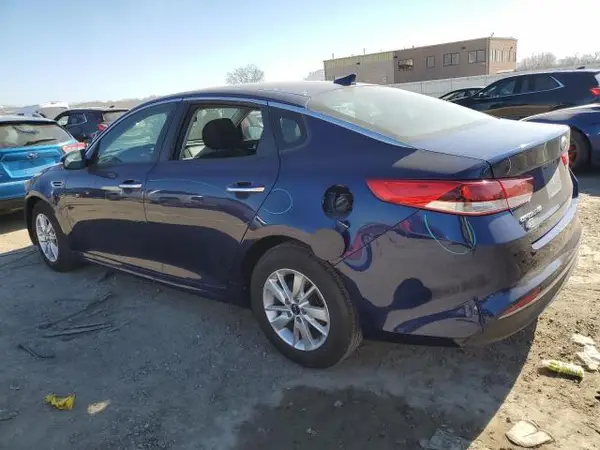5XXGT4L33JG194395 2018 KIA OPTIMA - Image 2
