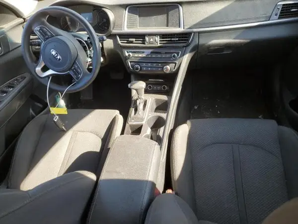 5XXGT4L33JG194395 2018 KIA OPTIMA - Image 8