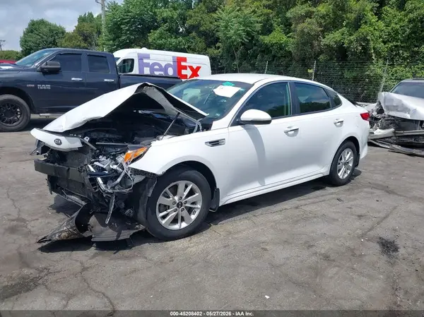 5XXGT4L33JG196258 2018 KIA OPTIMA - Image 2