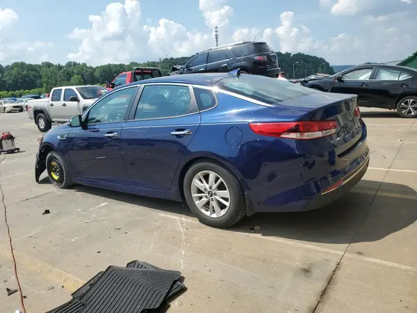 5XXGT4L33JG197572 2018 KIA OPTIMA - Image 2