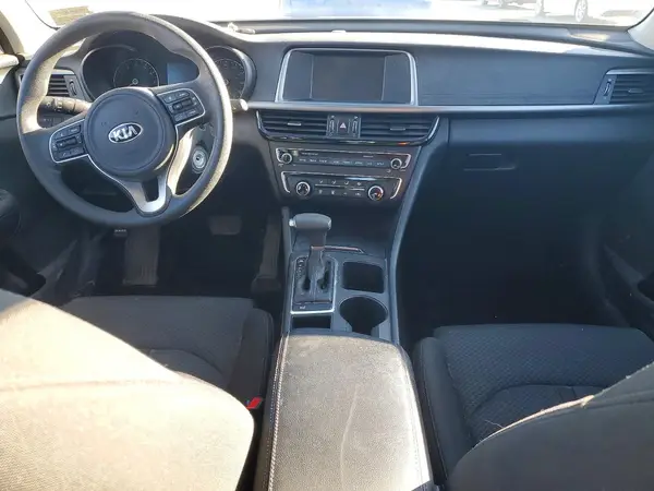 5XXGT4L33JG200163 2018 KIA OPTIMA - Image 8