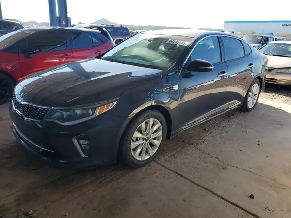 5XXGT4L33JG202138 2018 KIA OPTIMA - Image 2