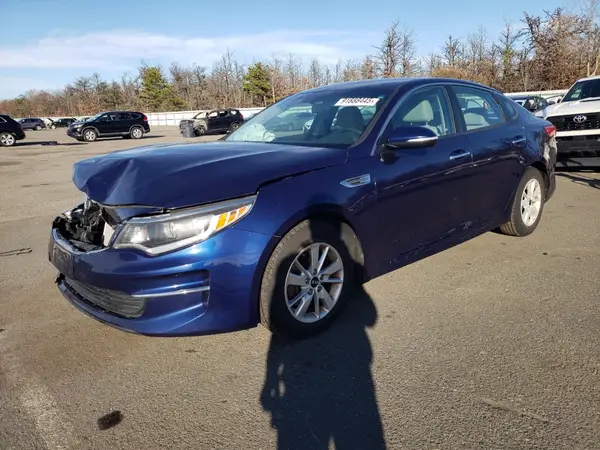5XXGT4L33JG207369 2018 KIA OPTIMA - Image 1
