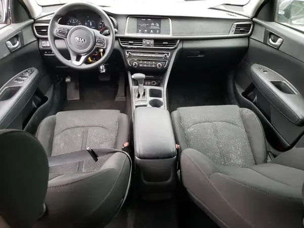 5XXGT4L33JG209090 2018 KIA OPTIMA - Image 8