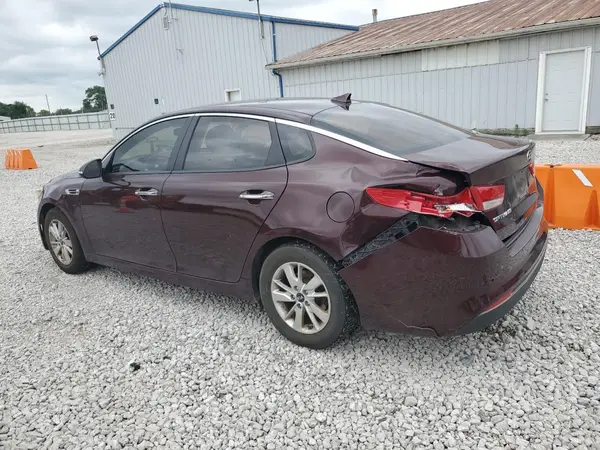 5XXGT4L33JG213821 2018 KIA OPTIMA - Image 2