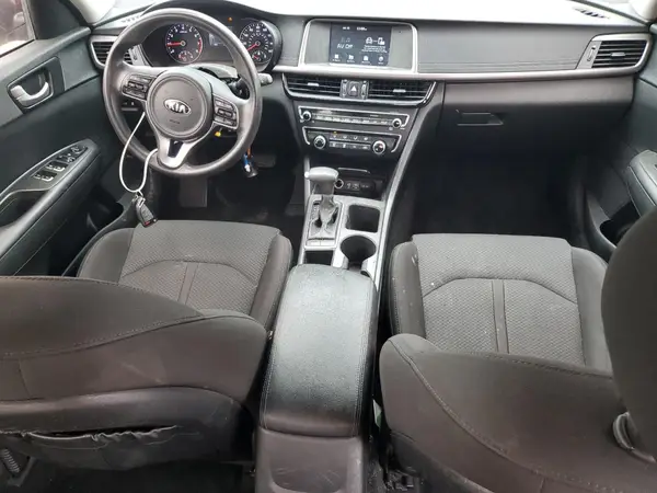 5XXGT4L33JG213821 2018 KIA OPTIMA - Image 8