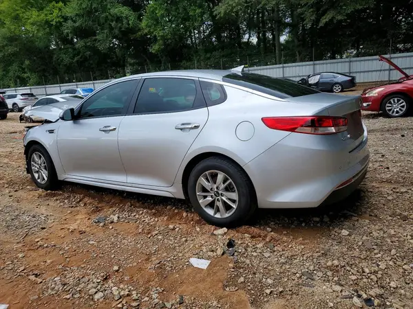 5XXGT4L33JG216072 2018 KIA OPTIMA - Image 2