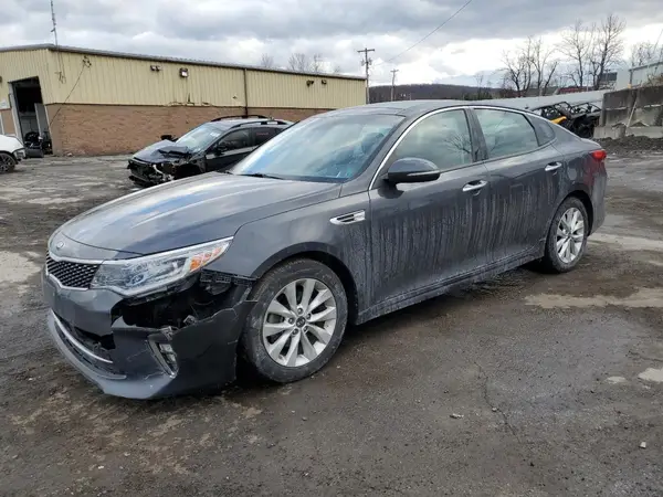 5XXGT4L33JG216508 2018 KIA OPTIMA - Image 1