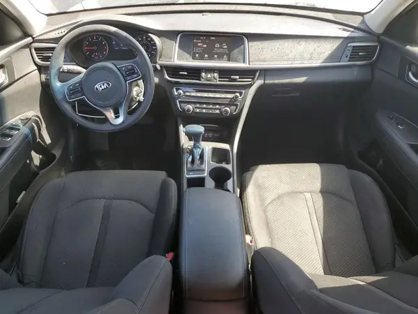 5XXGT4L33JG216850 2018 KIA OPTIMA - Image 8