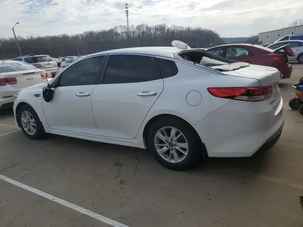 5XXGT4L33JG217433 2018 KIA OPTIMA - Image 2