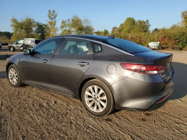 5XXGT4L33JG217884 2018 KIA OPTIMA - Image 2