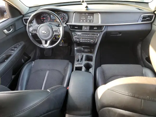 5XXGT4L33JG217884 2018 KIA OPTIMA - Image 8