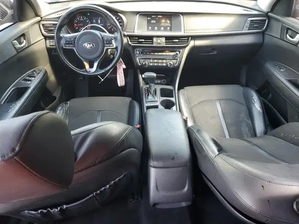 5XXGT4L33JG218453 2018 KIA OPTIMA - Image 8