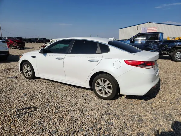 5XXGT4L33JG220462 2018 KIA OPTIMA - Image 2