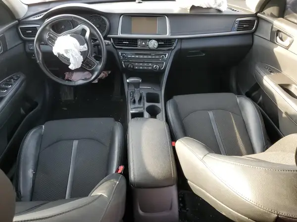 5XXGT4L33JG220641 2018 KIA OPTIMA - Image 8