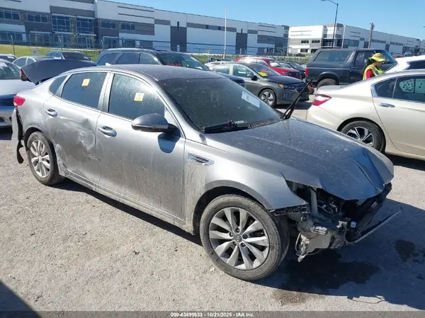 5XXGT4L33JG220803 2018 KIA OPTIMA - Image 1